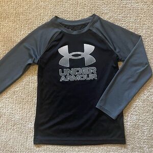 Under Armour Black and Gray Long Sleeve Performance Tee